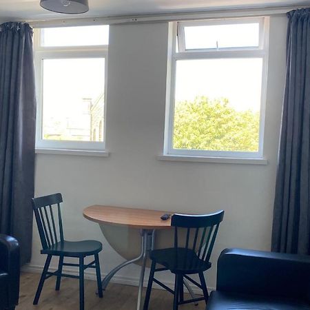 Welly Self-Catering Appartement Belfast Buitenkant foto