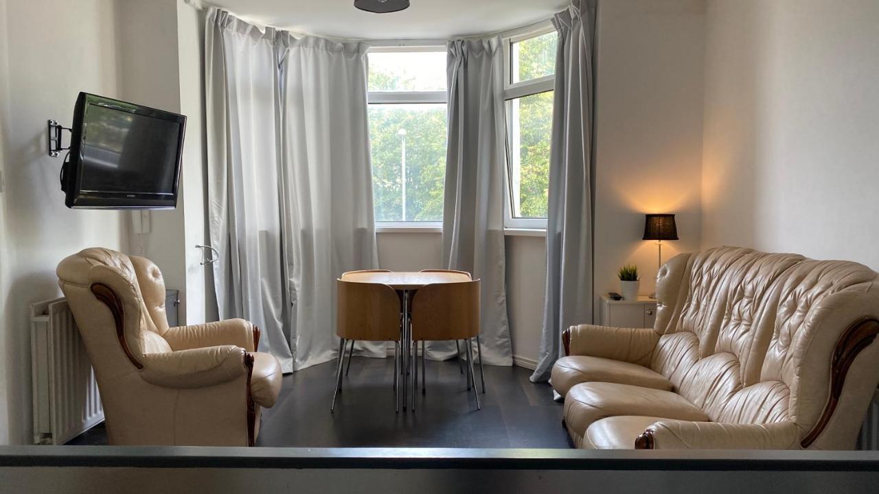 Welly Self-Catering Appartement Belfast Buitenkant foto
